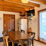 Les Du Pres D'amont *